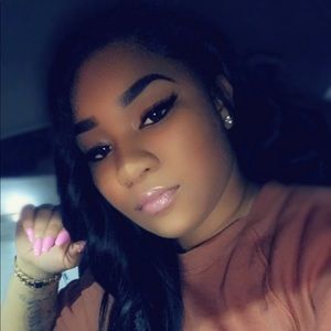 Meet your Posher, Destiny